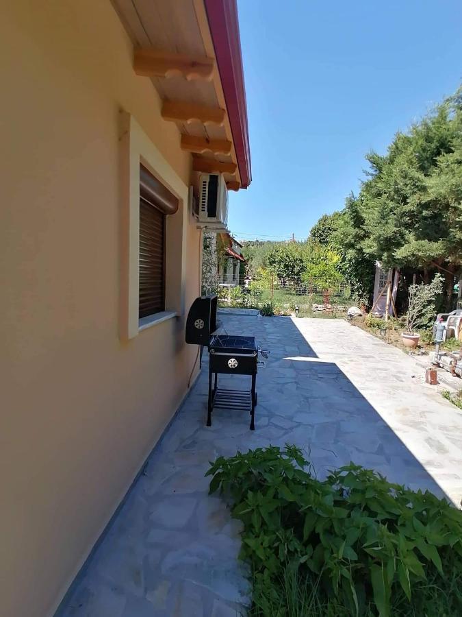 Tiny House By The Sea Villa Nea Skioni Luaran gambar