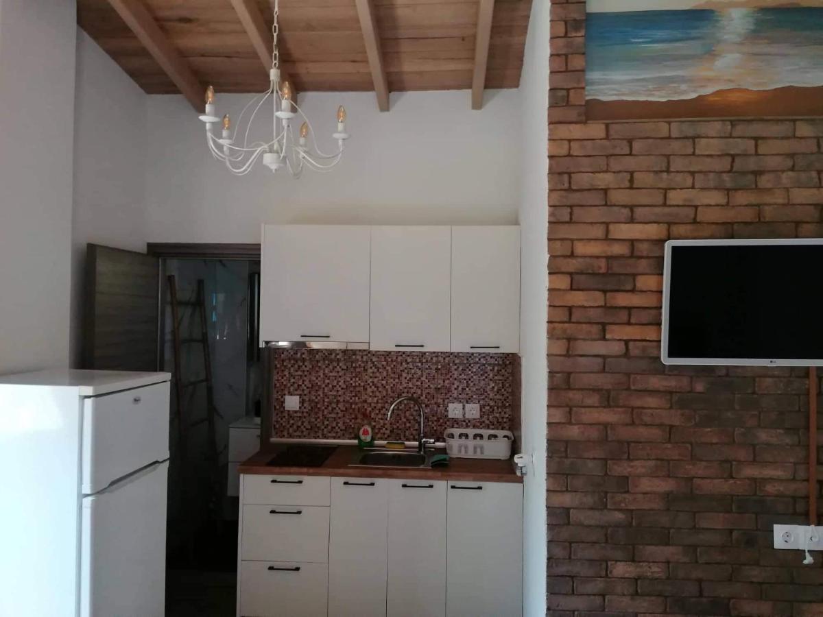 Tiny House By The Sea Villa Nea Skioni Luaran gambar