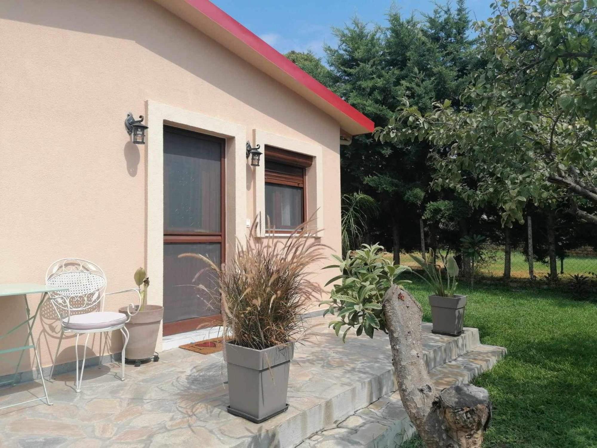 Tiny House By The Sea Villa Nea Skioni Luaran gambar